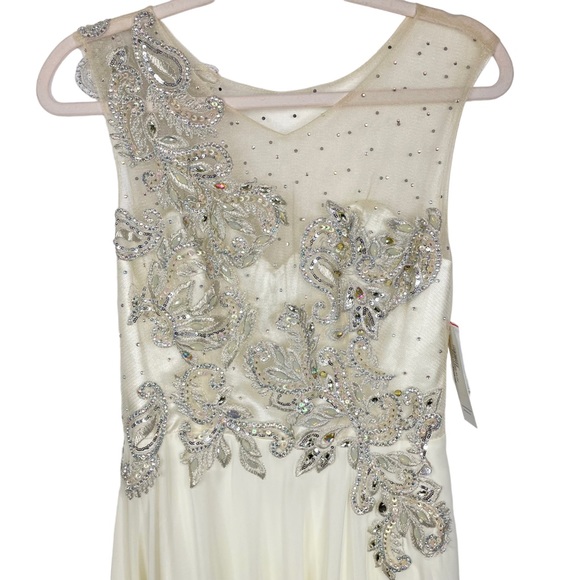 Ed Young NWT Illusion Back Chiffon Gown Evening Formal Dress Medium Ivory - Picture 5 of 17